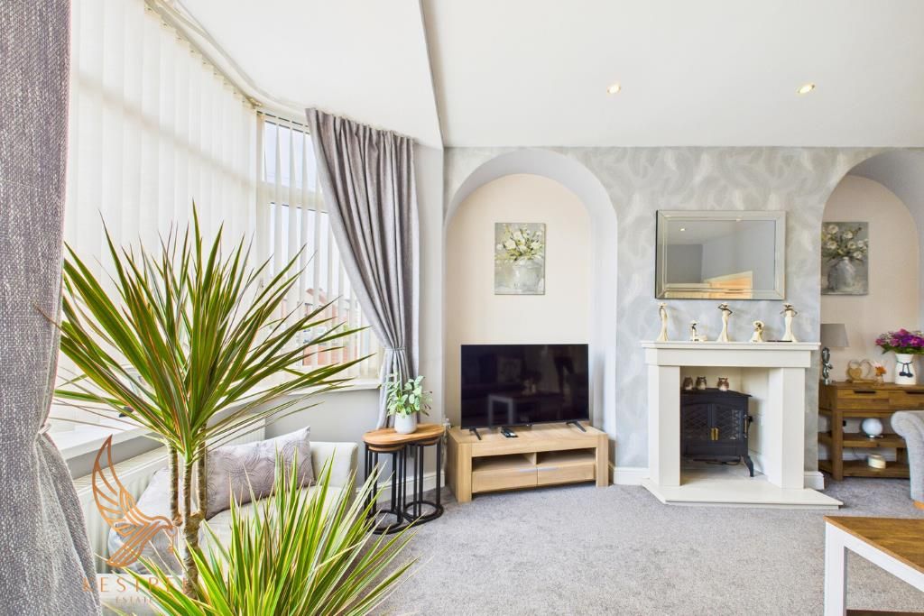 Property photo 3 of 25 22.Png