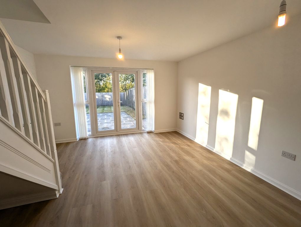 Property photo 2 of 10 1