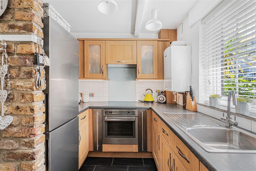 Property photo 3 of 31 17_87813.Jpg