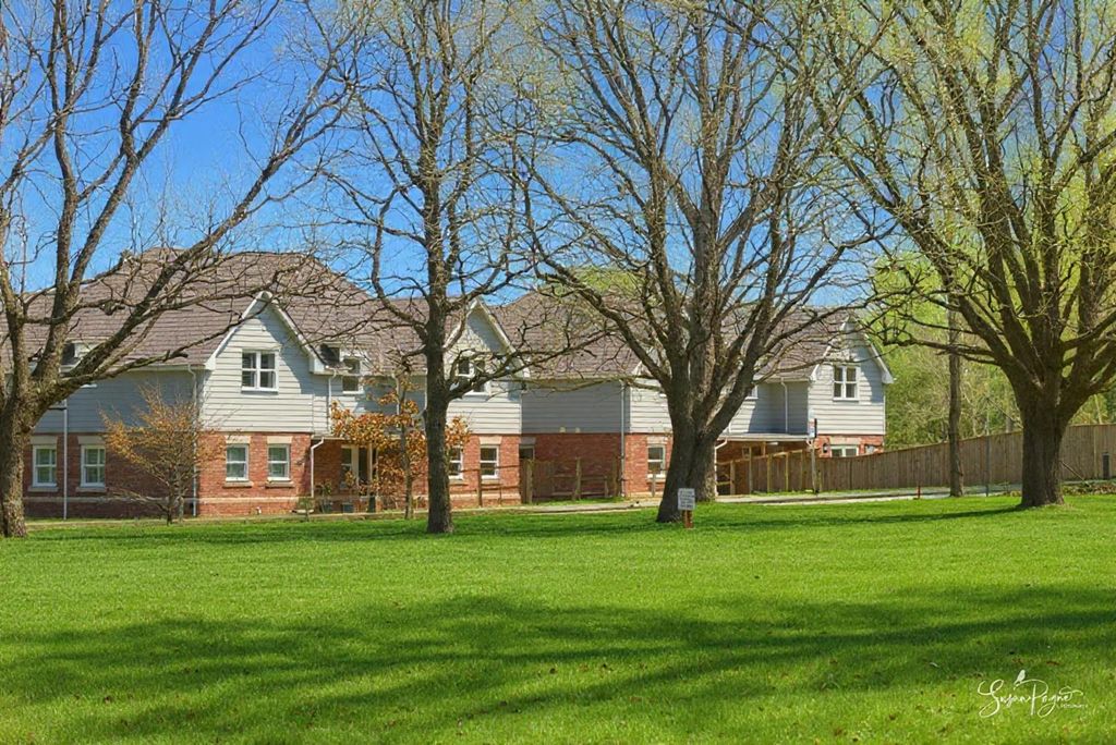 Property photo 1 of 37 3 Spencer Park Across The Golf Course