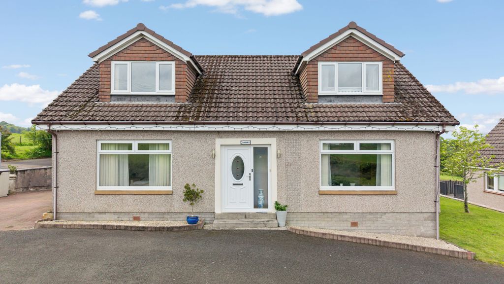 Property photo 2 of 55