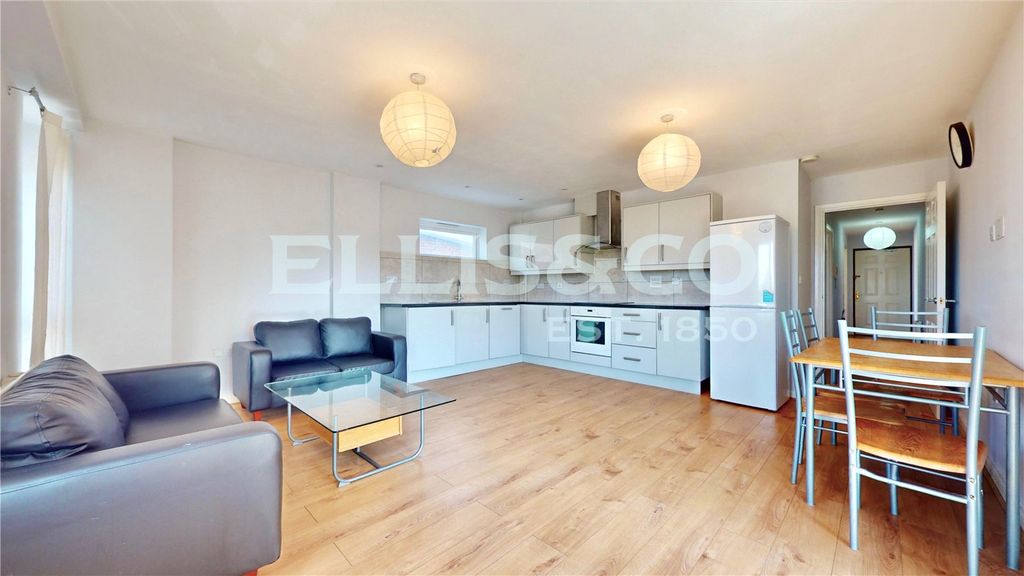 Property photo 1 of 18 Picture No. 29