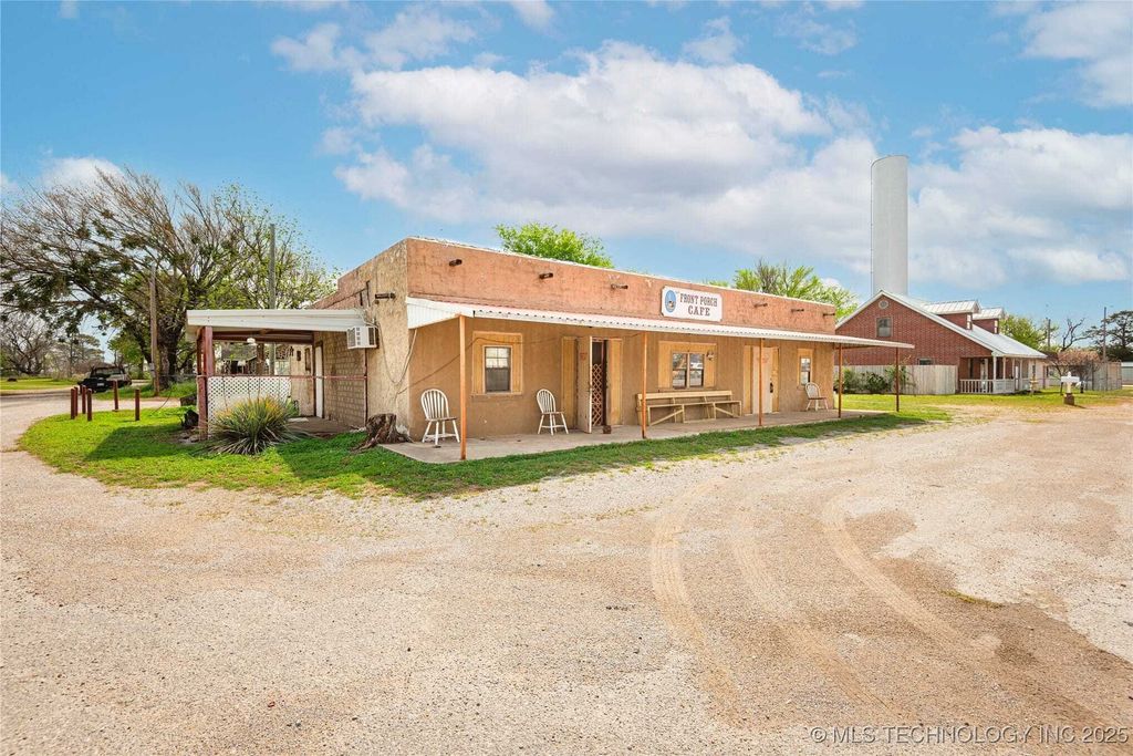 Property photo 2 of 8 <Alttext/>