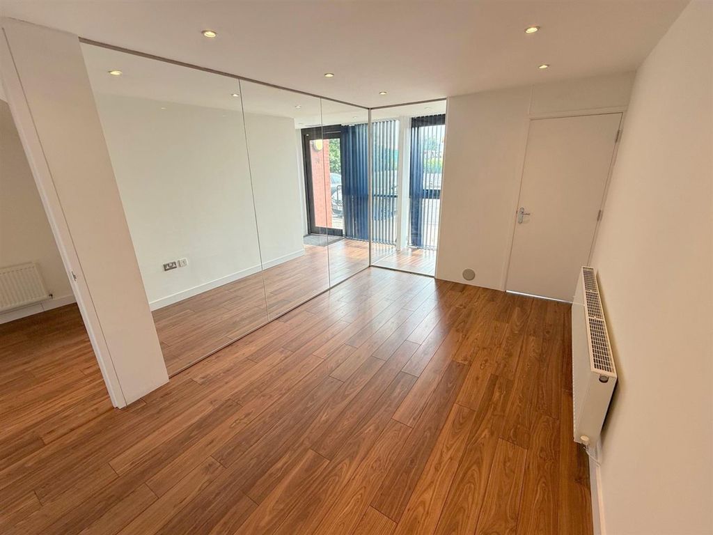 Property photo 3 of 12 3.Jpg