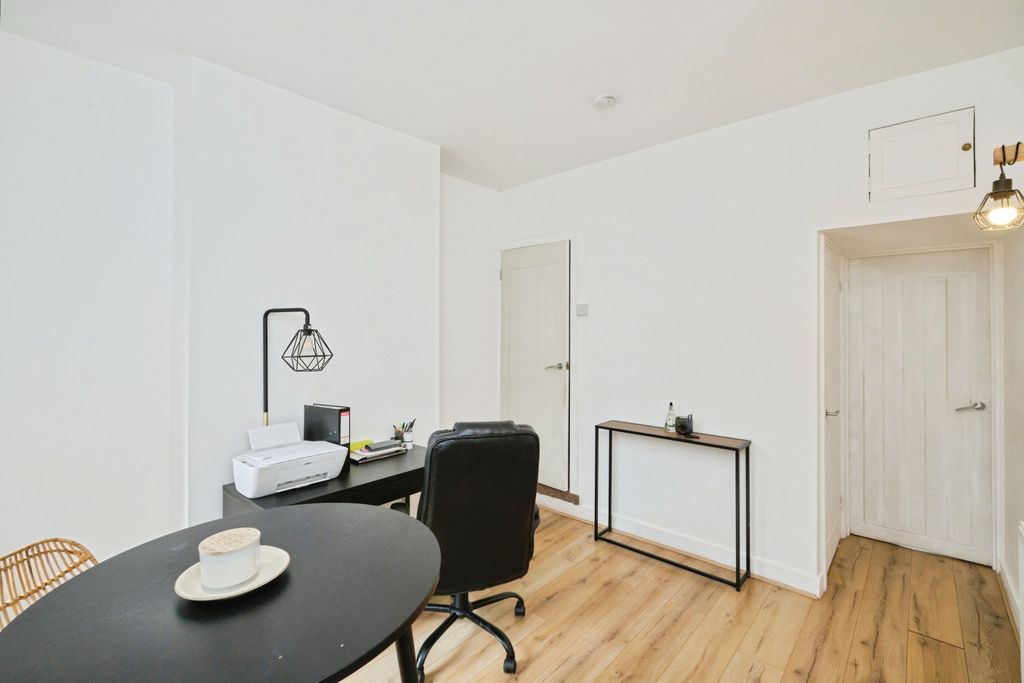 Property photo 3 of 8 Dining Room / Study