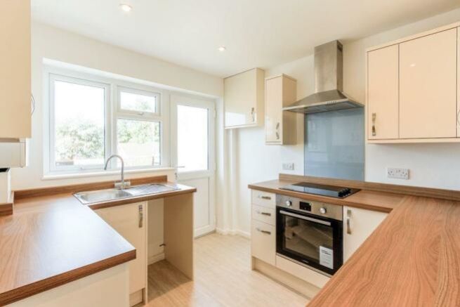 Property photo 2 of 13 1