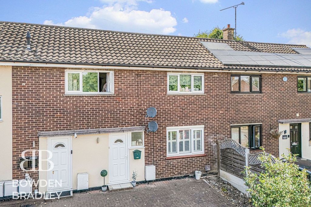 Property photo 1 of 20