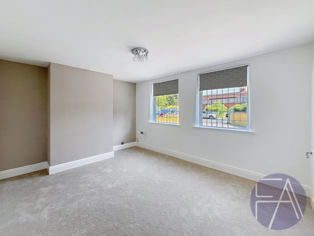 Property photo 2 of 19 5213462