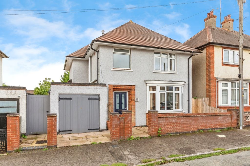 Property photo 1 of 19