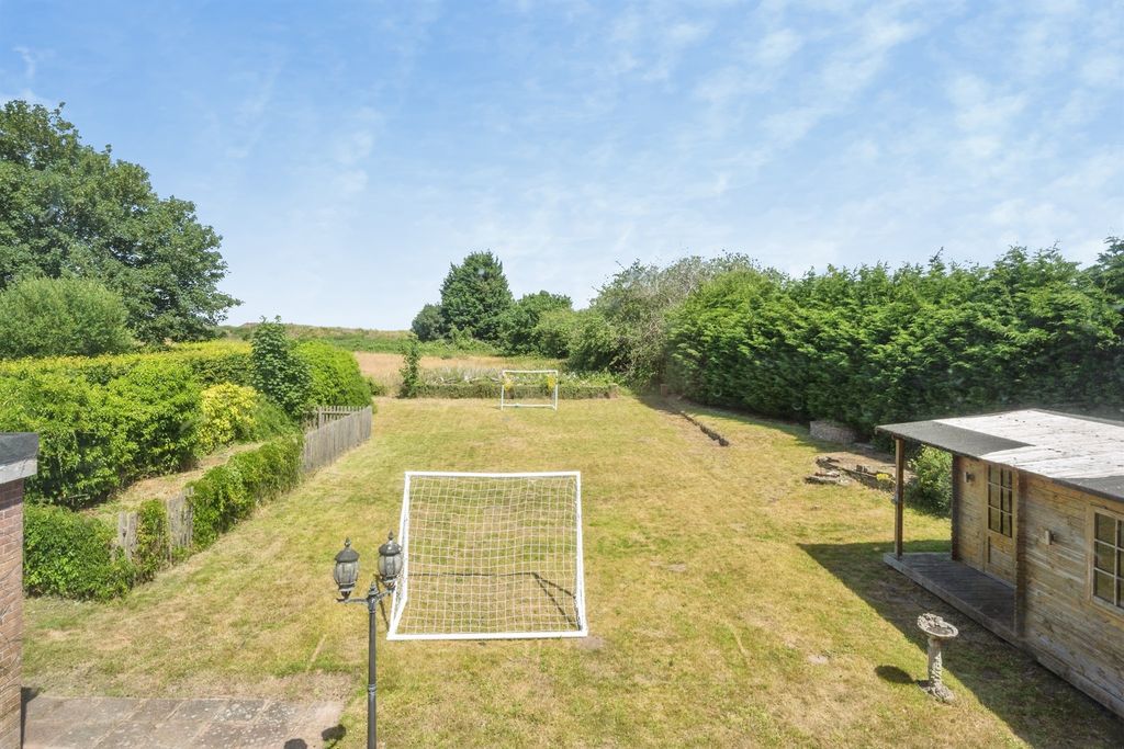 Additional image 22 of 6 bed detached house for saleBrigg Road, Messingham, Scunthorpe DN17