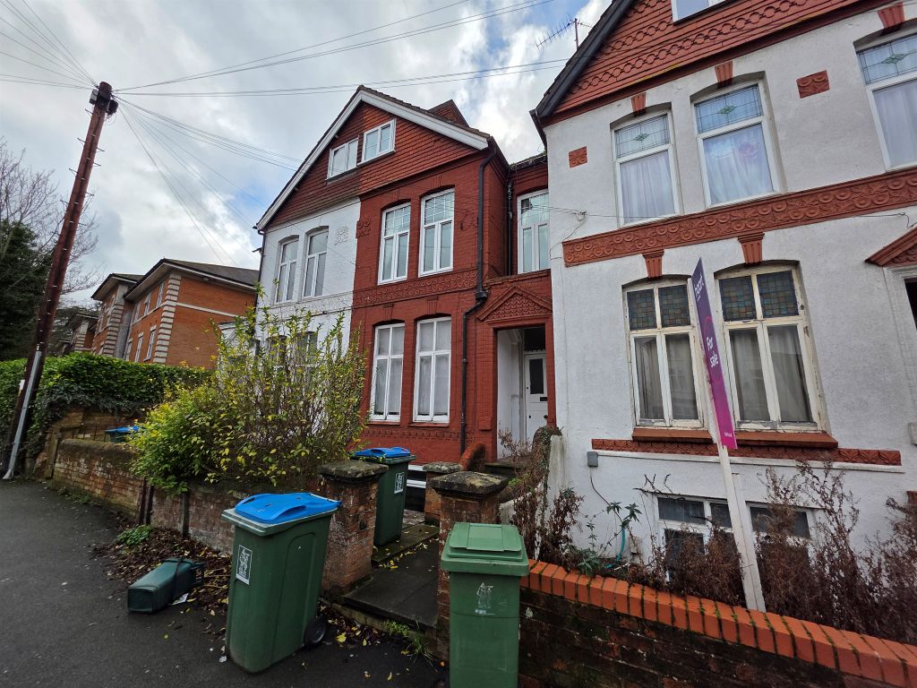 Property photo 1 of 9