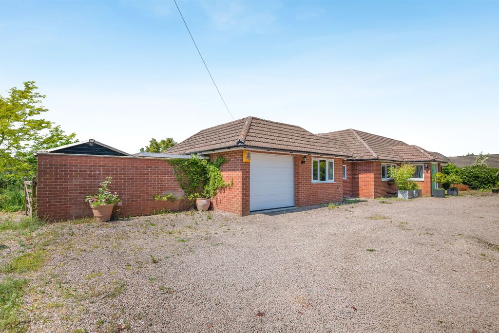 Property photo 1 of 26