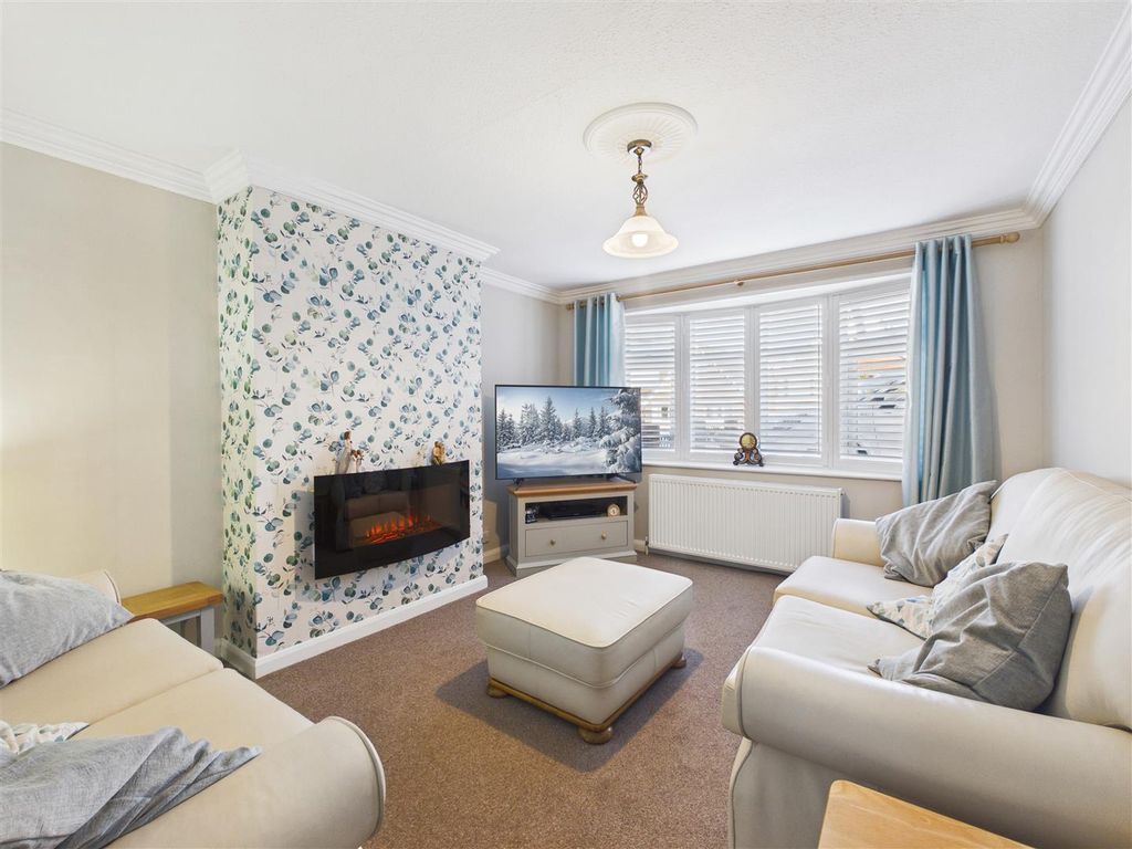 Property photo 2 of 26 Cam05476G0-Pr0168-Still006.Jpg