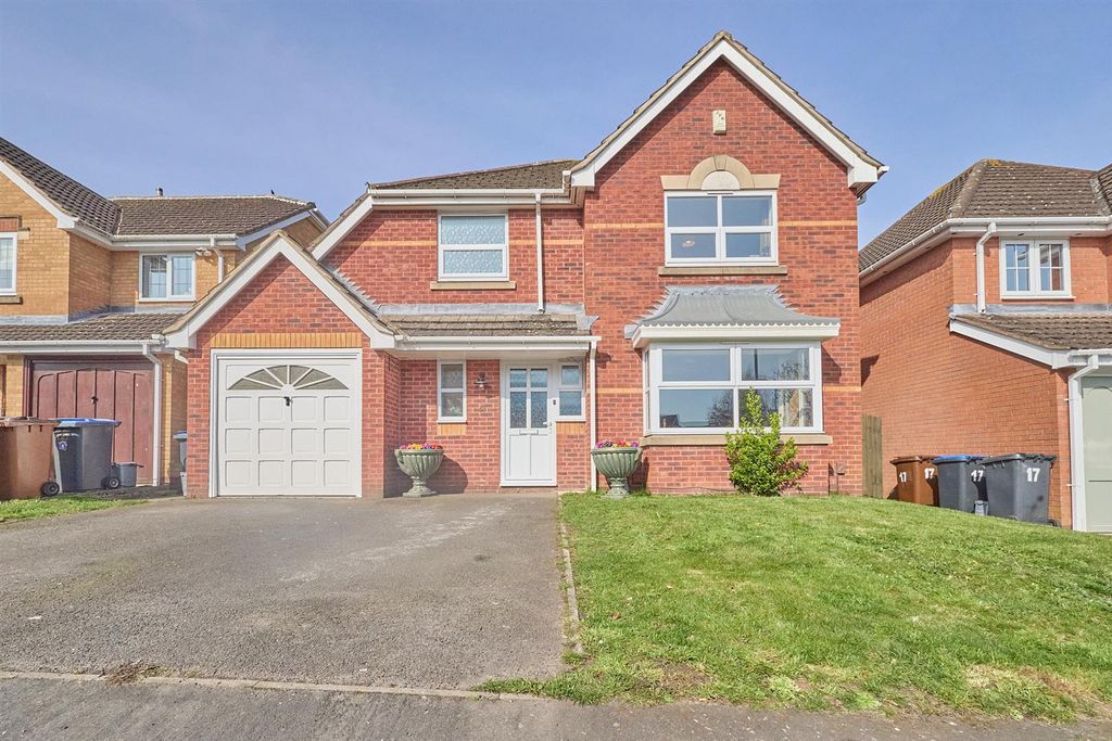 Property photo 1 of 23 Aldin Way 21.Jpg