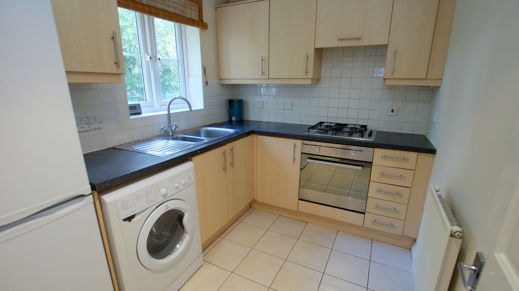 Property photo 3 of 9