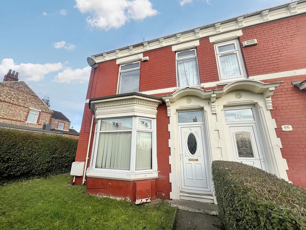 Property photo 1 of 17