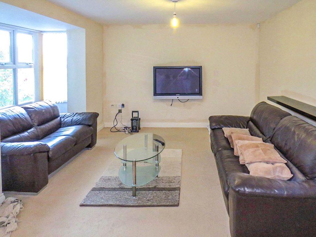Property photo 3 of 6 Picture No. 16
