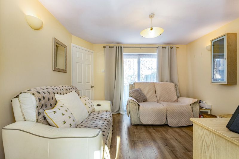 Property photo 3 of 11 Living Room