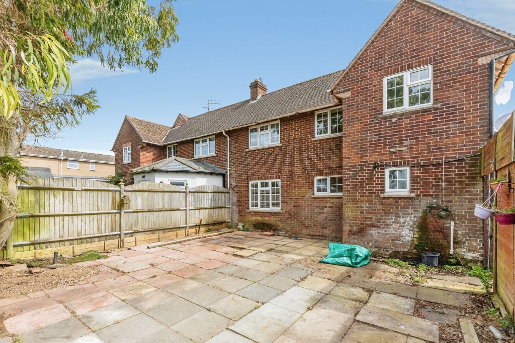Property photo 1 of 19