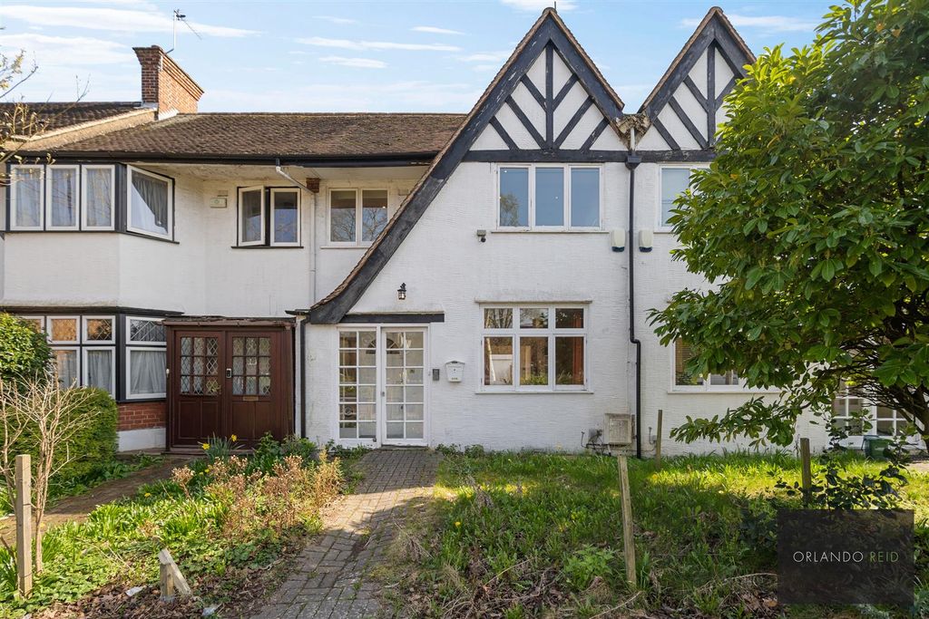 Property photo 1 of 12 3 Tudor Gardens W3 0Dt-5.Jpg