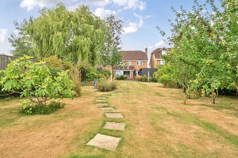 Property photo 2 of 28 Photo 24