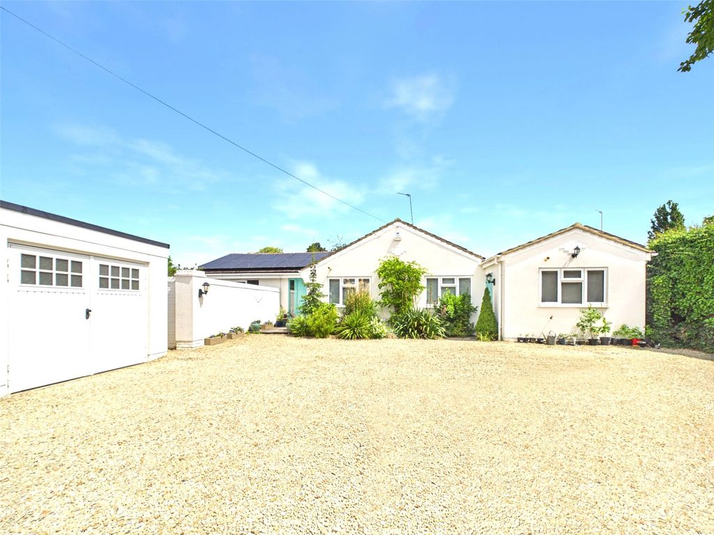 Property photo 1 of 29 Picture No. 54