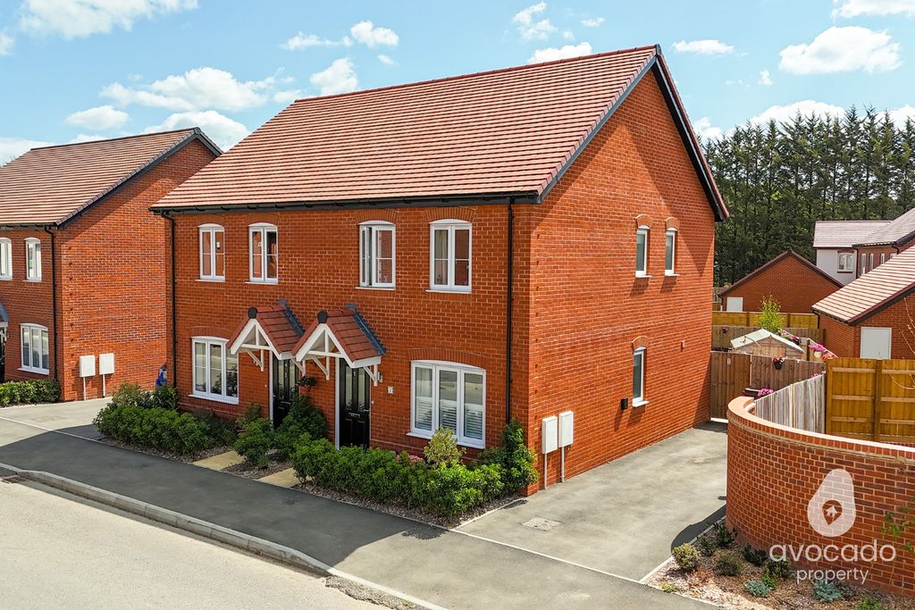 Property photo 1 of 16 4364191