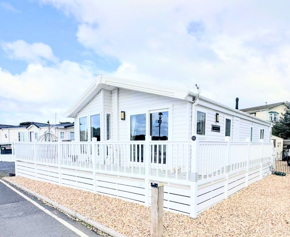 Property photo 1 of 10 Willerby Heathfield 1194 Exterior