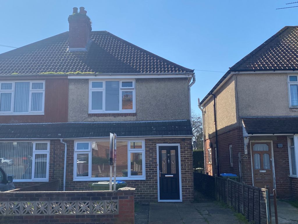 Property photo 1 of 21