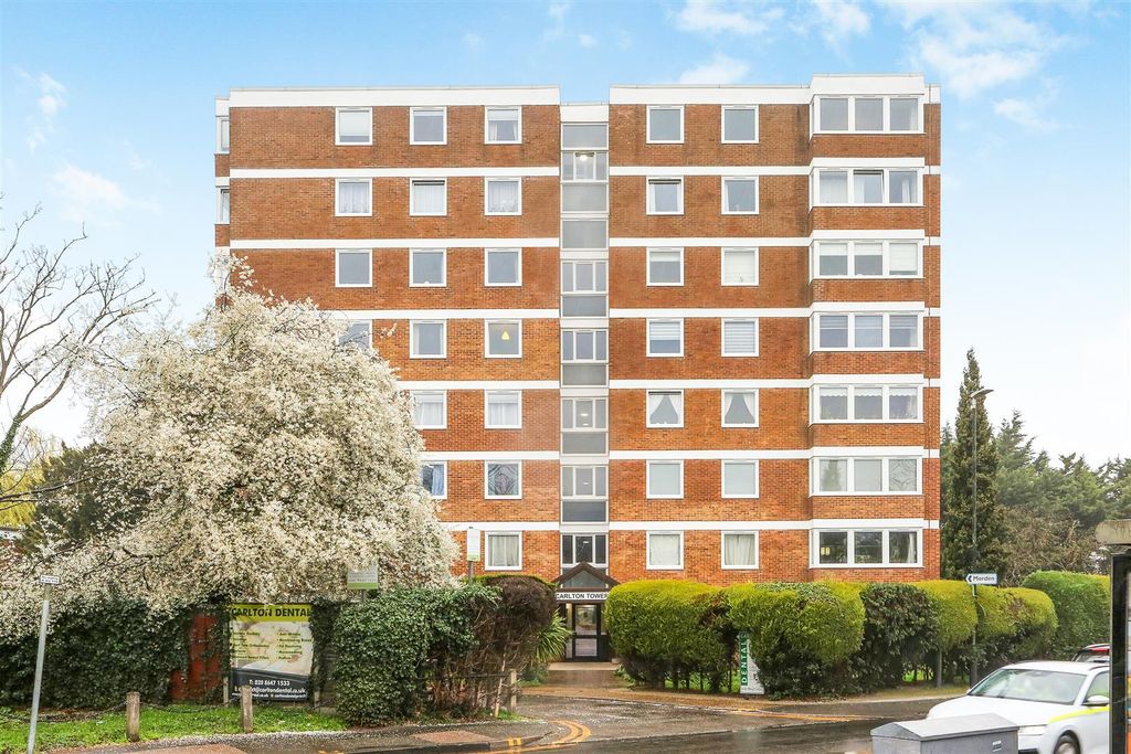 Property photo 1 of 19 1655620117 - 131 Carlton Towers, North Street, Sm5