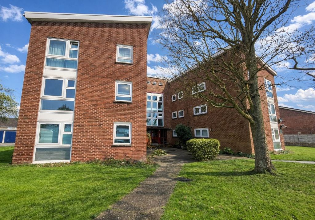 Property photo 1 of 10