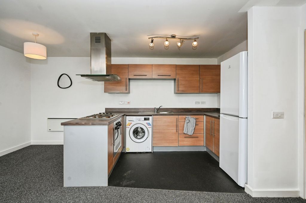 Property photo 2 of 17 Pbox-Img.Jpg