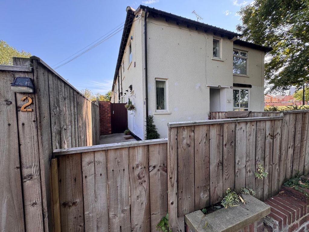 Property photo 1 of 16 Photo 1