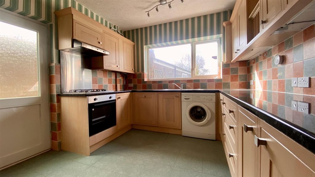 Property photo 2 of 8 Img_9475.Jpg