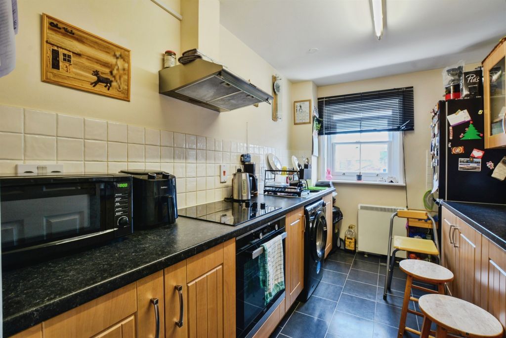 Property photo 3 of 9