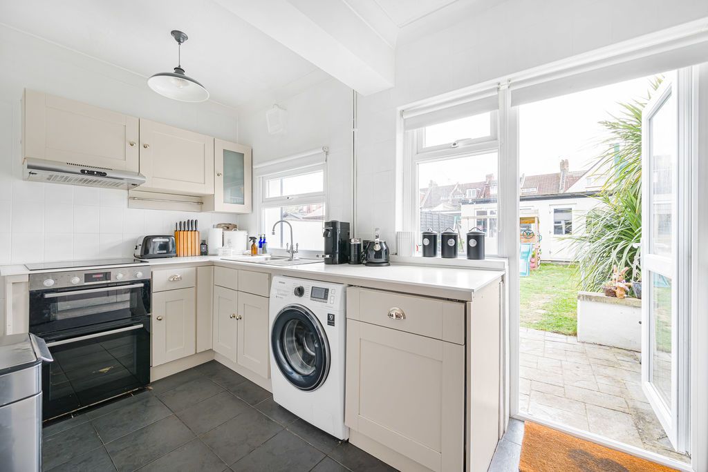 Property photo 2 of 23 Photo 14