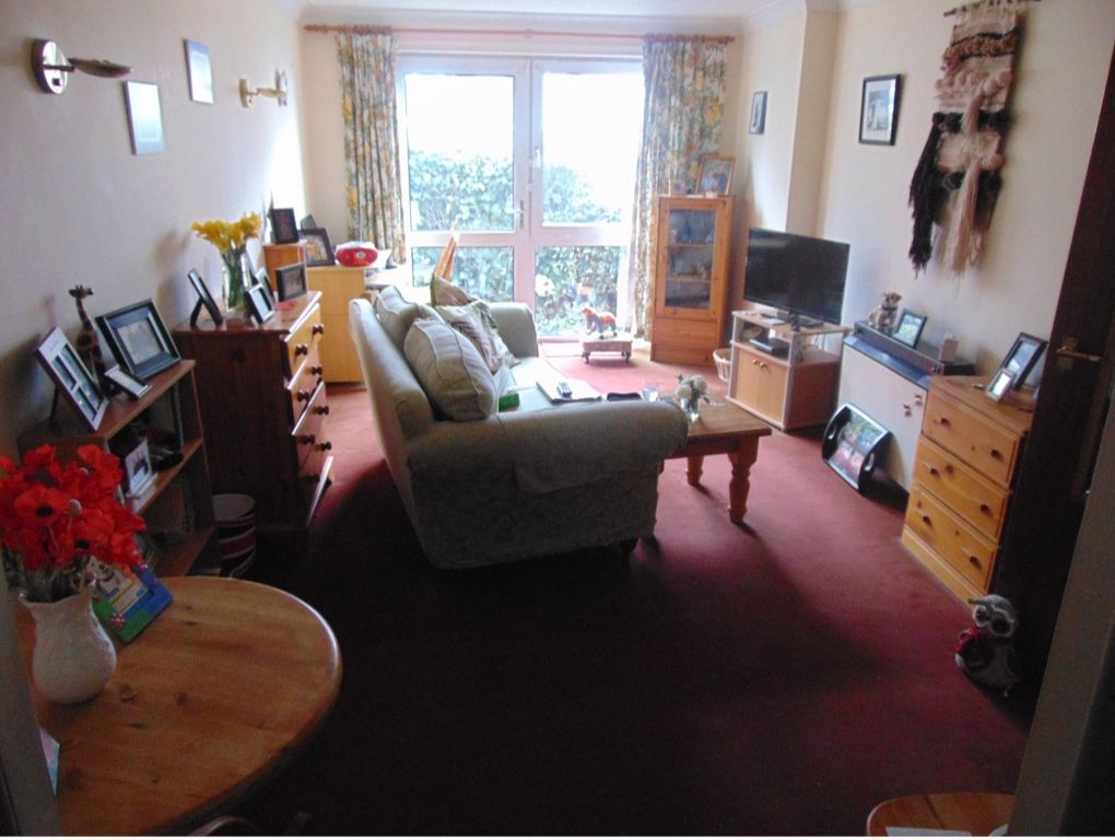 Property photo 2 of 5