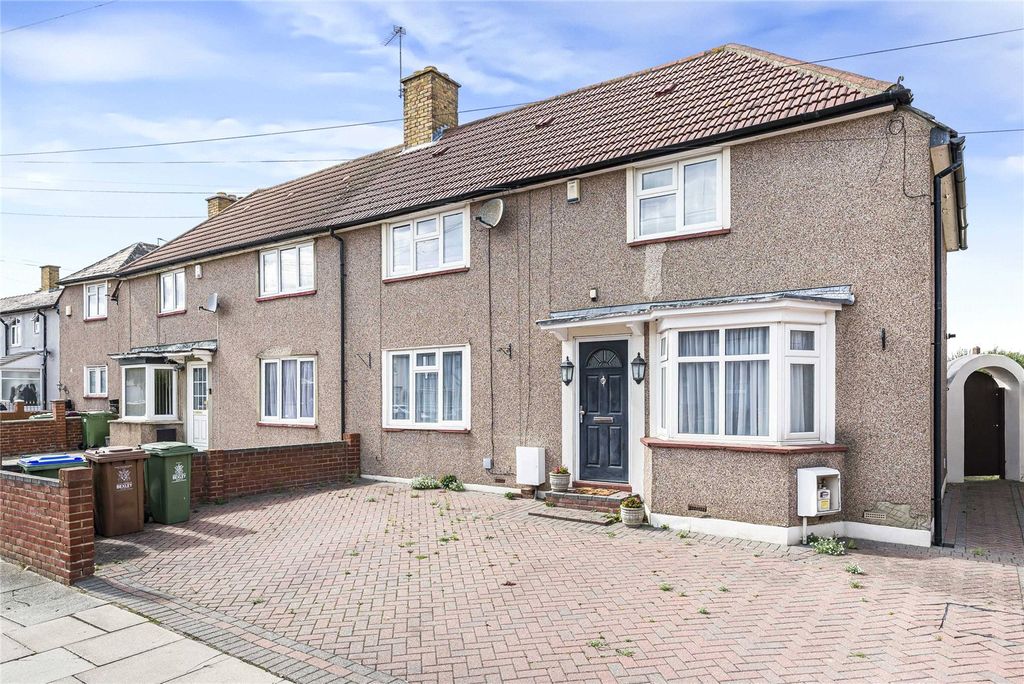Property photo 1 of 20 Picture No. 24