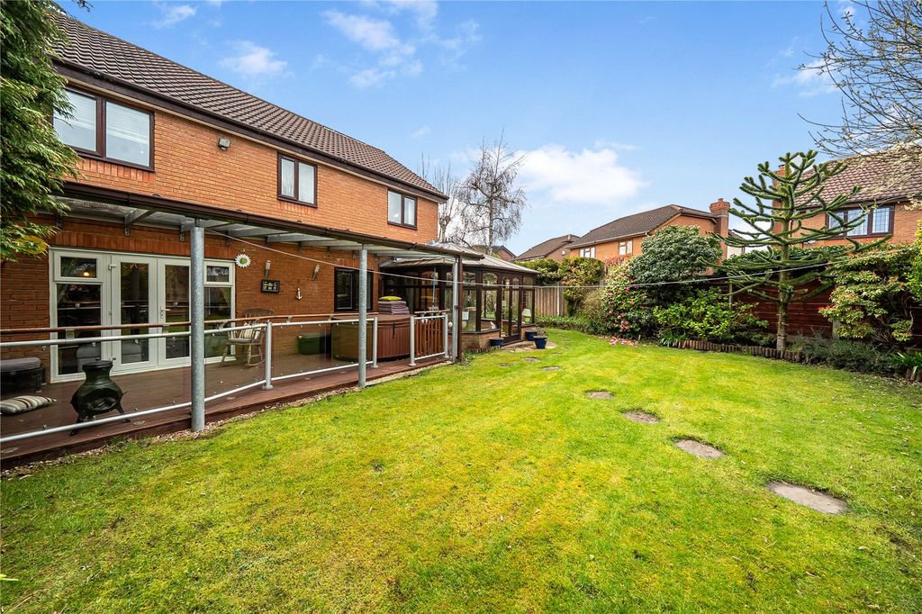 Property photo 3 of 32 Picture No. 22