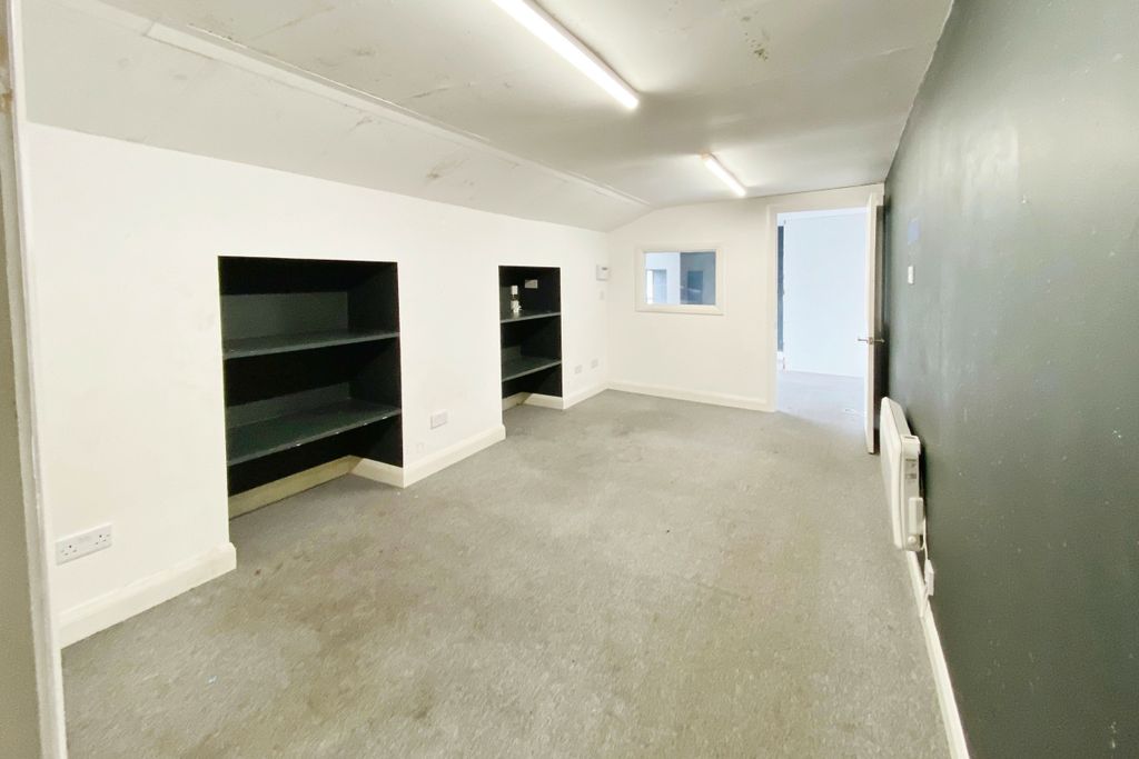 Property photo 3 of 8 804 Central Park Industrial Estate, Petherton Road, Bristol Bs14 9Bz