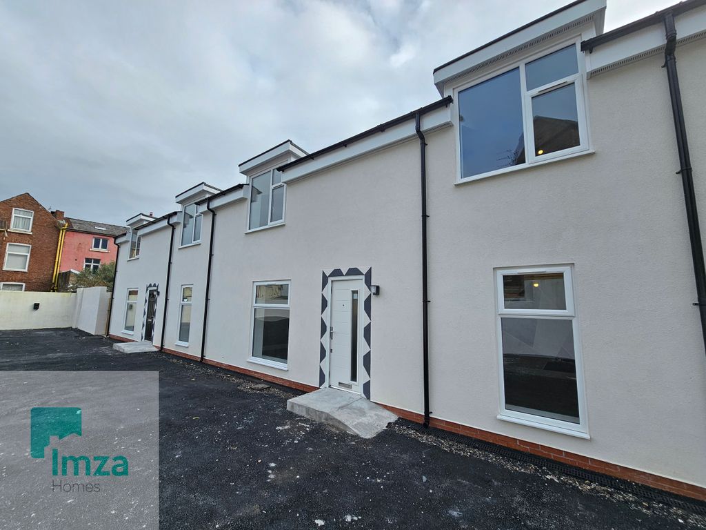 Property photo 3 of 23 20260310_125706