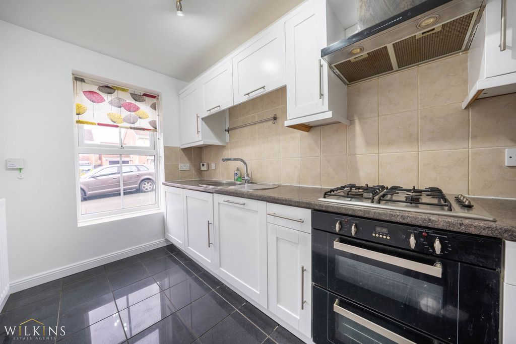 Property photo 2 of 34 Photograph