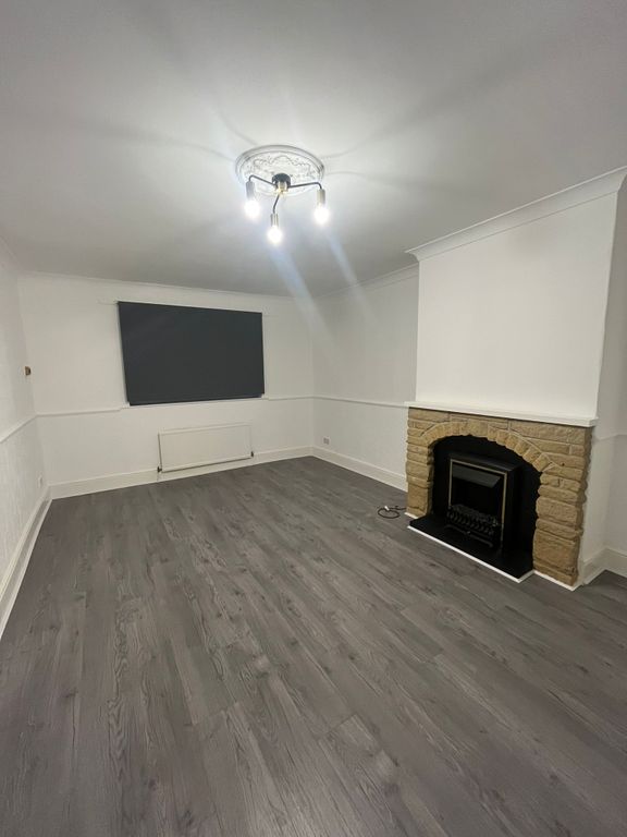 Property photo 2 of 7 Image