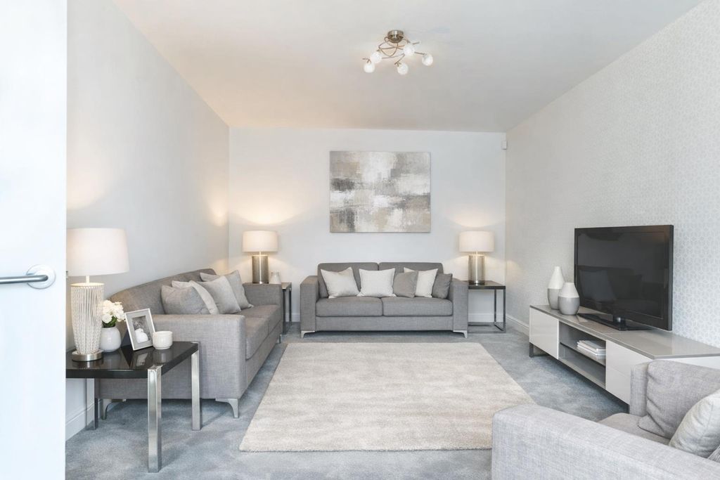 Property photo 3 of 4 Lounge.Png