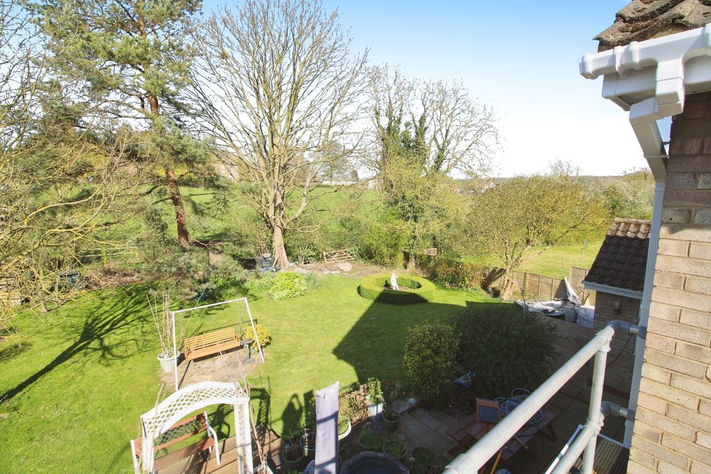 Property photo 3 of 18 Balcony View Of Garden.Jpg