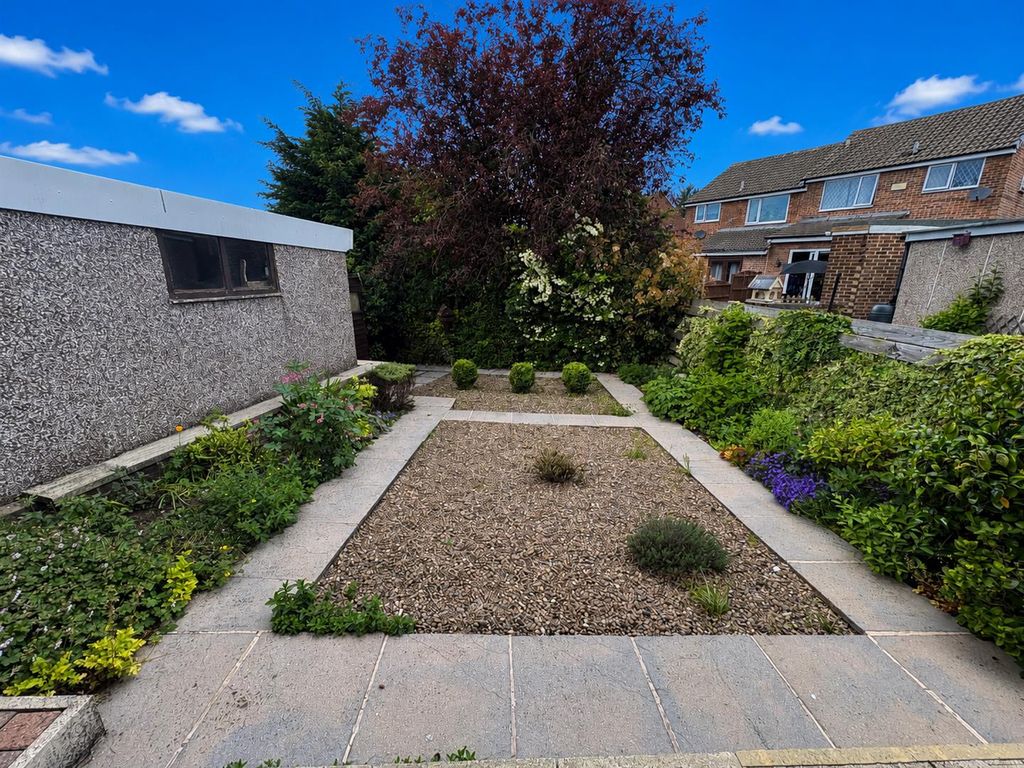 Additional image 10 of 2 bed semi-detached bungalow for saleAlma Lane, Heckmondwike WF16