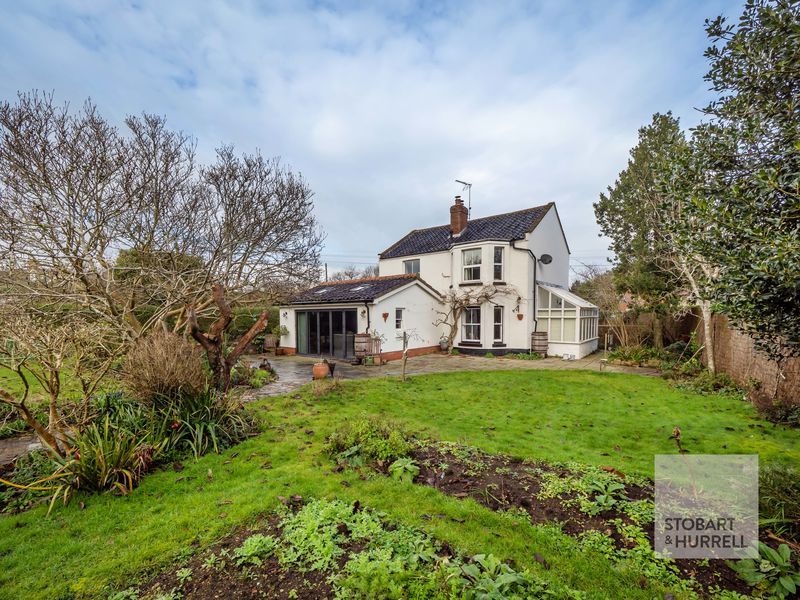 Property photo 3 of 28 Distant Rear