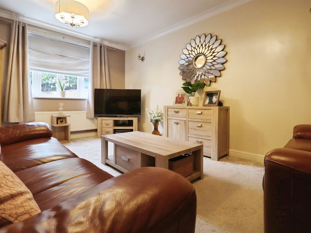 Property photo 3 of 22