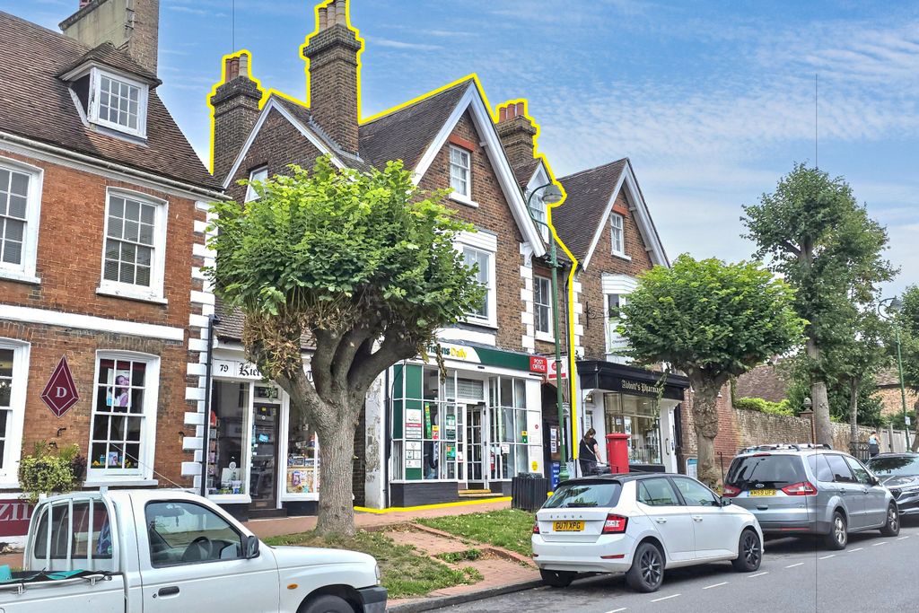 Property photo 1 of 3 81/81A High Street Lindfield Rh16 2Hn