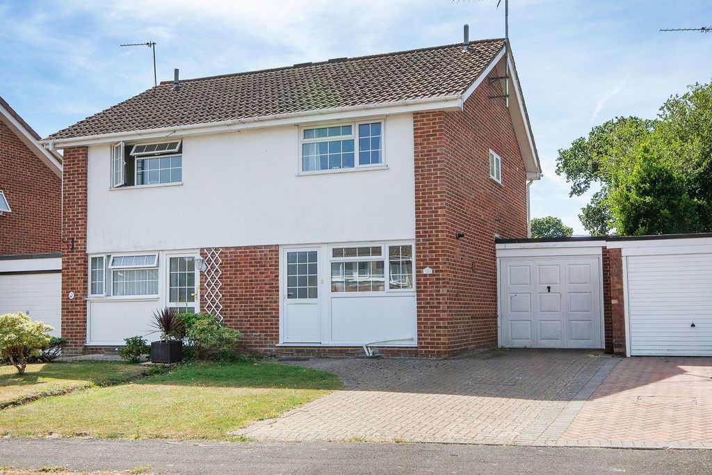 Property photo 1 of 10 External